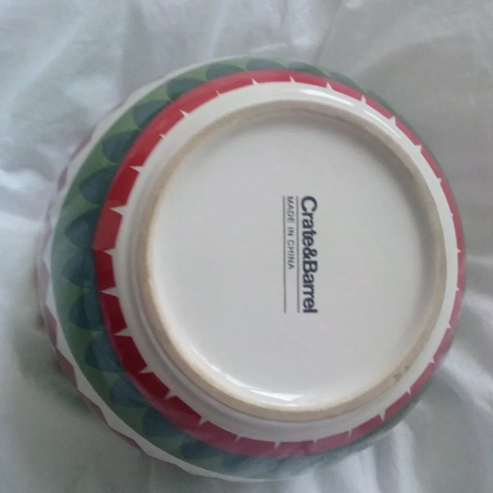 Crate and Barrel Set of 2 Bowls NEW!